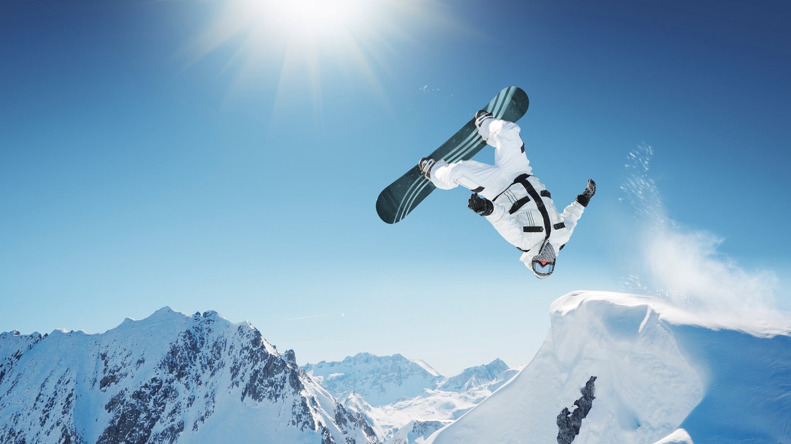 中国队后程发力锁定第三名，中国队后腰是谁